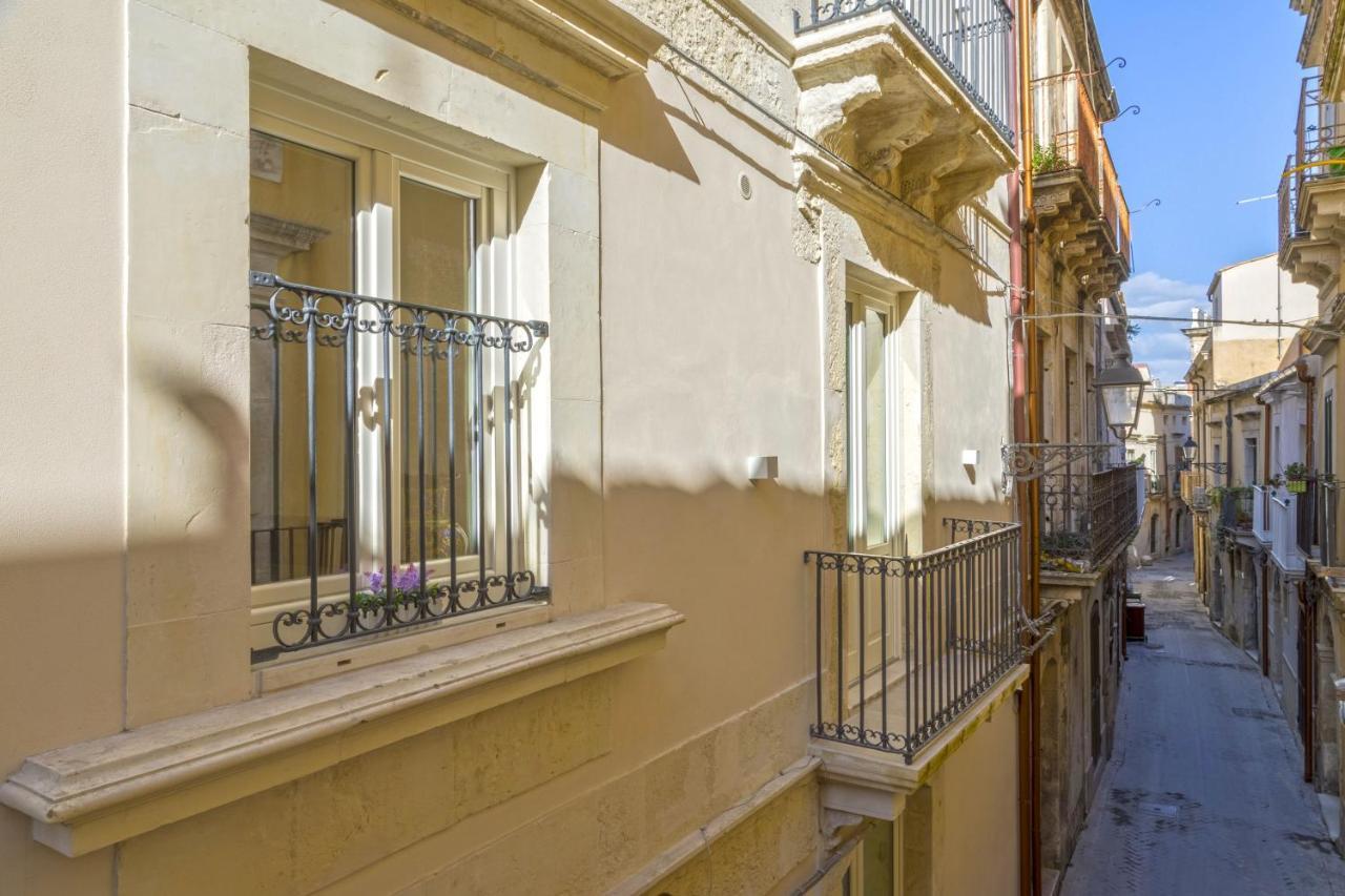 Corinzia Casa Vacanze Syrakusa Exteriör bild