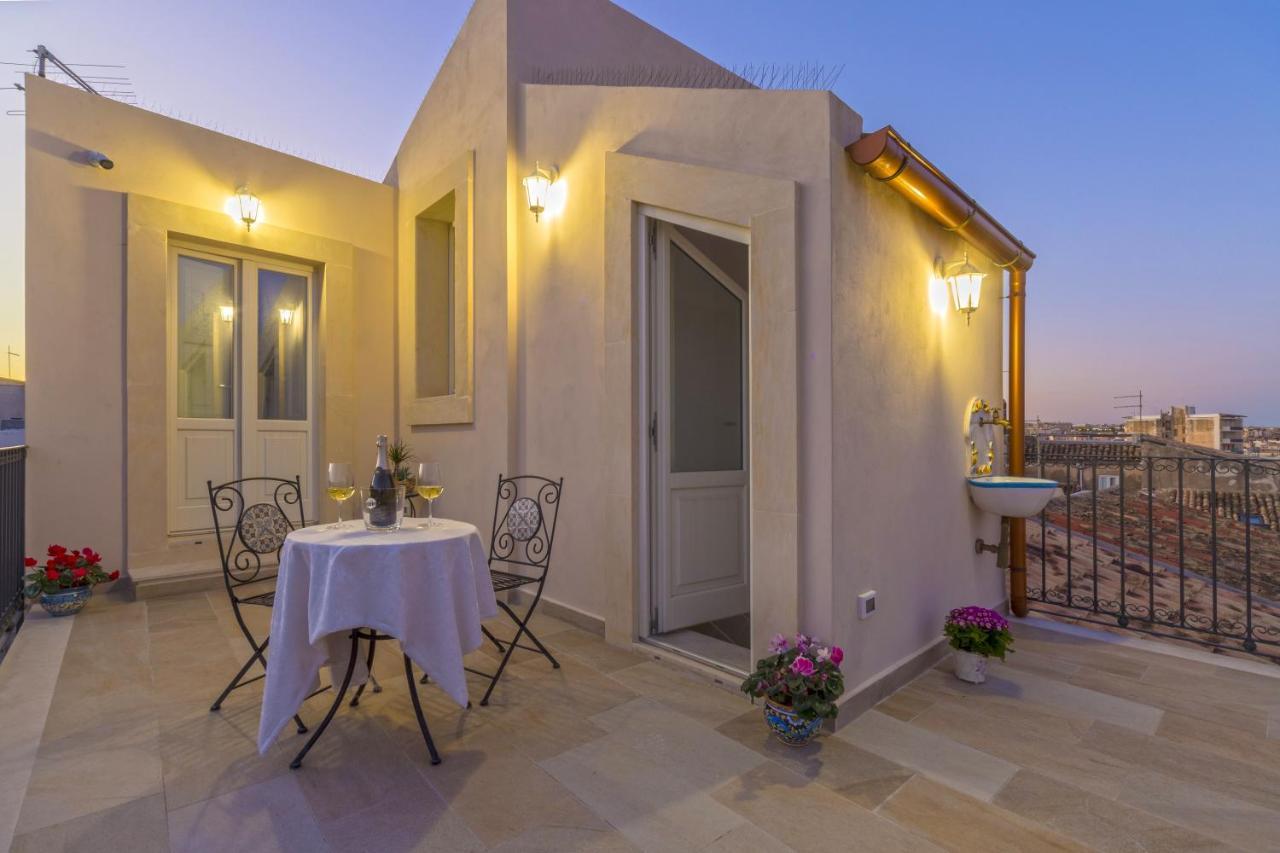 Corinzia Casa Vacanze Syrakusa Exteriör bild