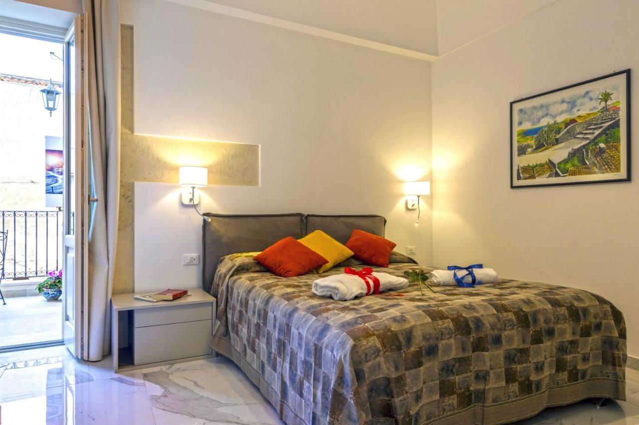 Corinzia Casa Vacanze Syrakusa Exteriör bild