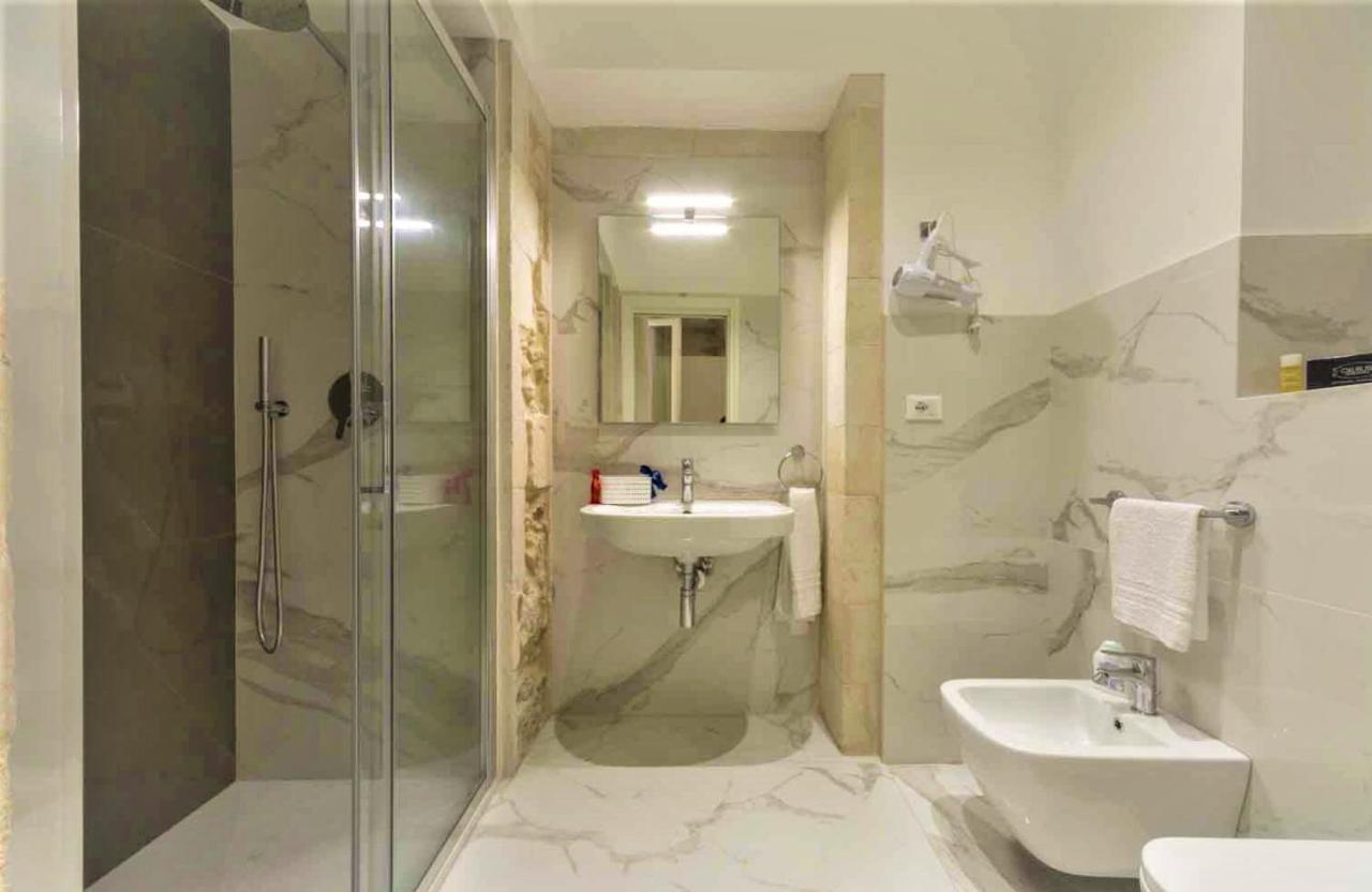 Corinzia Casa Vacanze Syrakusa Exteriör bild